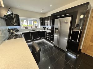 Photo 3- click for photo gallery